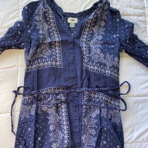 Long sleeve Old Navy, blue and white dress, size M